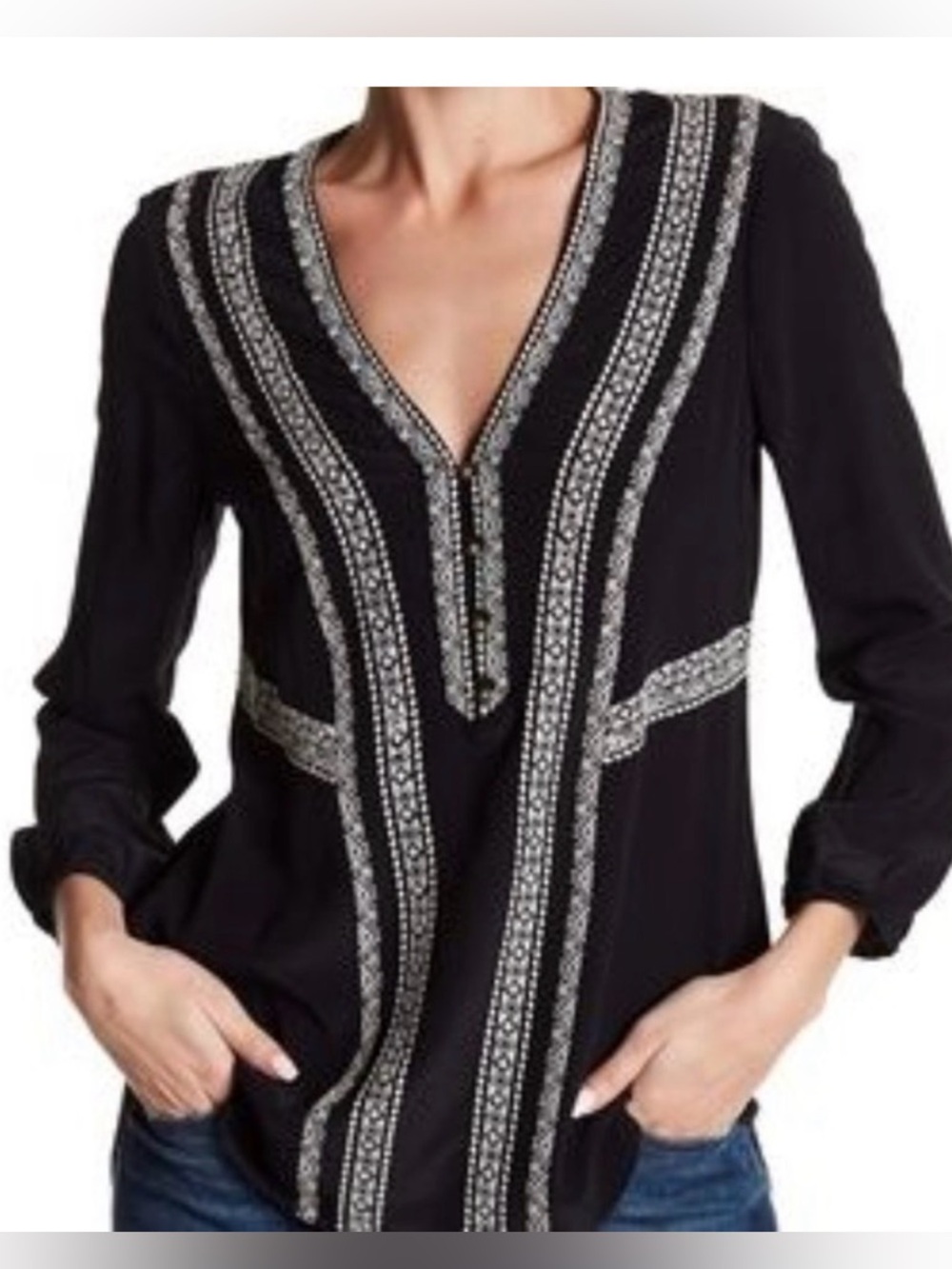 Veronica Beard. Silk Loreto V-Neck Blouse. Black. Size 0.